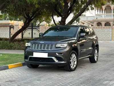 GCC specs Jeep Grand Cherokee Summit with original paint in perfect condition