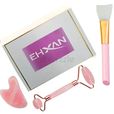 جديد بالكرتون | 3 in 1 Pink Quartz Gua Sha Kit (Roller, Gua Sha & Brush)