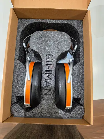 HIFIMAN Over-Ear Headphones in Original Box — Excellent Condition