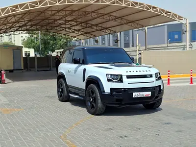 AED 3493/month | 2023 Land Rover Defender 90 SE (P300) | GCC Specs | Ref#513196