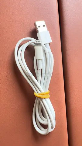 Apple Lightning to USB Charging Cable - Good Working Condition