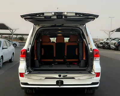 2021 Toyota LAND CRUISER 照片 7