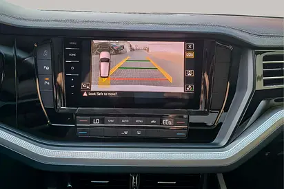 صورة 13 لـ 2023 Volkswagen TOUAREG