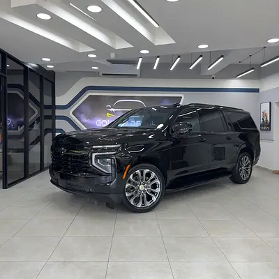 2025 Chevrolet Suburban RST