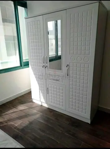 3door wardrobe with mirror brand new