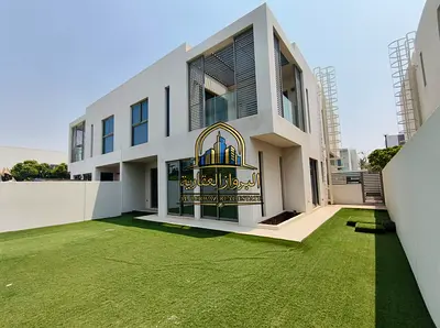 Lavish 4BR Villa | With Garden+Maidroom| Will All Amenities
