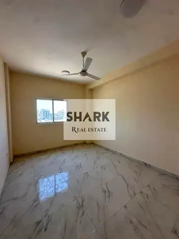 Al-Aliya, first occupancy Two bedrooms and a living room; 40,000 (annual rent) with one month free Security deposit via cheque 6 installments Central