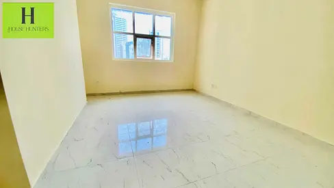 Hot offer | Bright | 2bhk | near majaz park | cheque 6