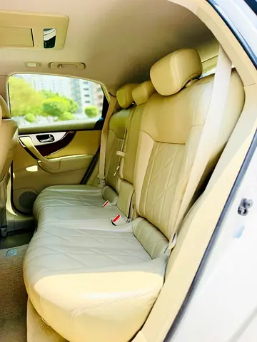 صورة 14 لـ 2013 Infiniti FX37