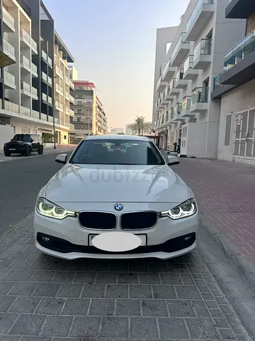 BMW 3-Series 318i model 2018