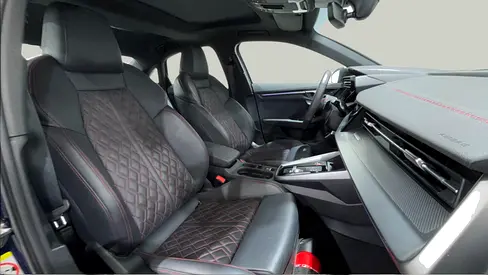 صورة 6 لـ 2023 AUDI S3