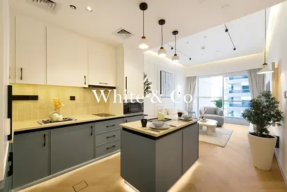 Vacant | FULLY Upgraded | Furnished | 1BED