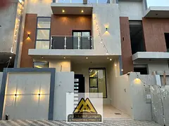 4-bedroom townhouse with comfortable spaces and a modern design suitable for families, with convenie