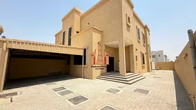 Elegant 4BR Villa with Maidroom For Rent in Hoshi
