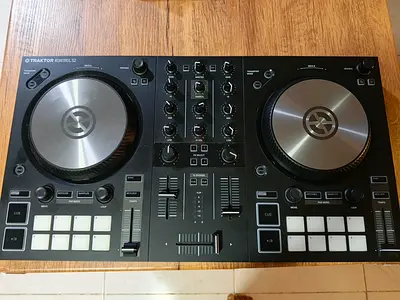 Traktor Kontrol S2 DJ Controller - Good Working Condition