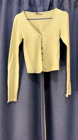 Light green ribbed cropped cardigan, size XS