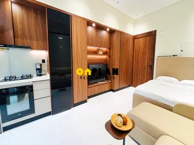 Ready Furnished Studio I Quality Finishes I Appliances Included