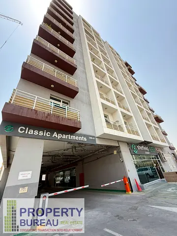 Large BR " Classic Apartment " Covered Parking