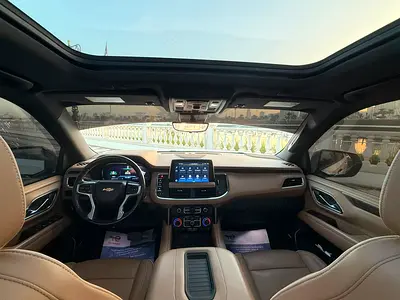 2023 Chevrolet SUBURBAN 照片 11