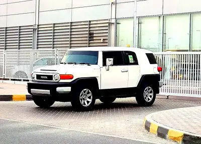 Toyota FJ Cruiser 2022 GCC specs