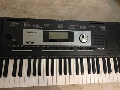 ELECTRIC PIANO