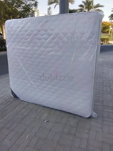 Available high quality mattress king size