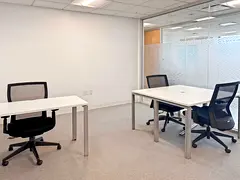 Private office space rental tailored to your business’ unique needs in Dubai, Sheikh Rasheed Tower