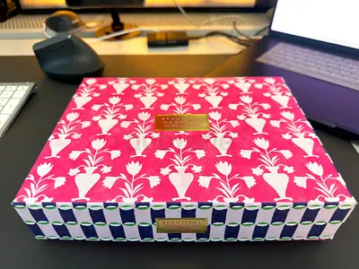 Estèe lauder limited edition perfume new