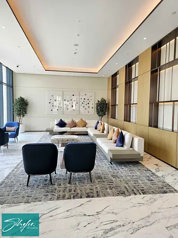 2BR Apartment | Laurel Central Park | Park & Skyline Views | Balcony Access