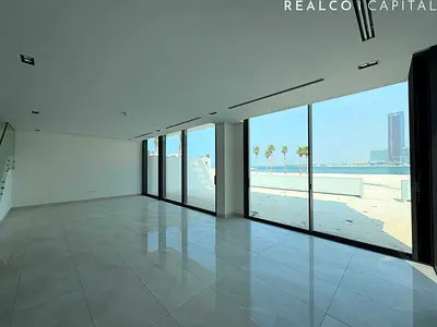 4-Bedroom Beachfront Villa in Danah Bay | Al Marjan Island