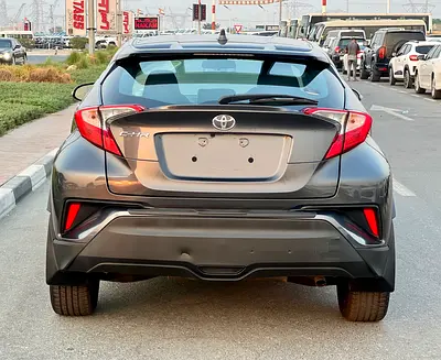 2021 Toyota C-HR photo 4
