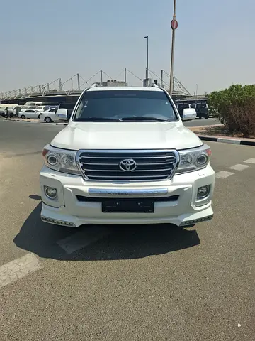 2013 Toyota LAND CRUISER 照片 11