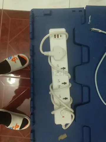 White multi-socket power strip with USB ports - used, working