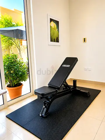 Adjustable bench