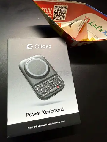 Clicks Power Keyboard - Bluetooth Keyboard for iOS and Android