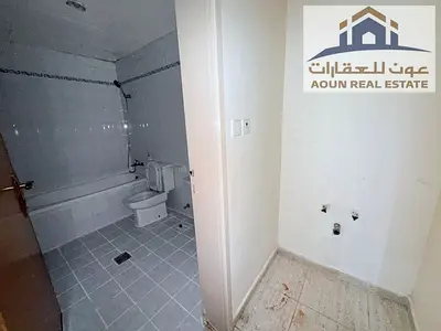 Sharjah – Al Majaz 2 – Gamal Abdel Nasser Street – near Khalid Lake – a lively area close to all se