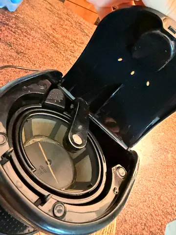 Black Drip Coffee Maker