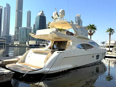 AZIMUT 68 FLY 2006 (private)