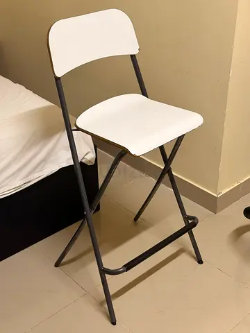 Minimalist white folding bar stool with metal frame (set of 1)