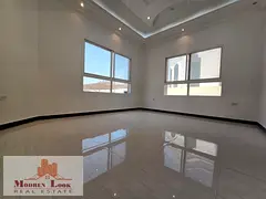 Pvt Entracne Attractive Look Family Community 3 Bedroom Hall With Maid Room Spacious Kitchen Glass S
