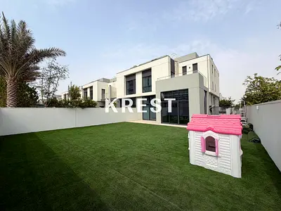 Spacious 4BR | Single Row | Near Pool & Park