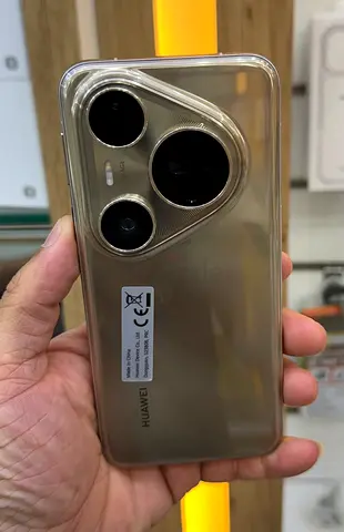HUAWE PURA 80 ULTRA 512GB STORAGE