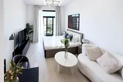 Flexible payment options| Furnishes Studio| Vacant