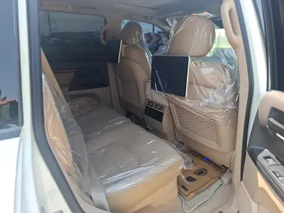 2013 Toyota LAND CRUISER 照片 10