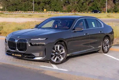 2026 BMW 735i Excellence | GCC Specs | 2,527 KM | 2 Years Warranty | AED 365,000