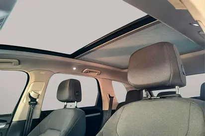 صورة 11 لـ 2023 Volkswagen TOUAREG