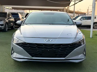 2022 Hyundai ELANTRA — миниатюра 3