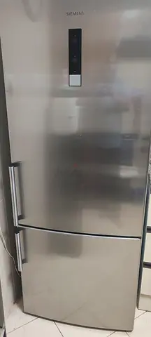 Siemens refrigerator bottom freezer Excellant Condition