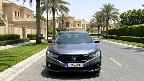 2019 Honda CIVIC — фото 2