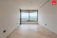 Chiller Free | High Floor | Flexible Check